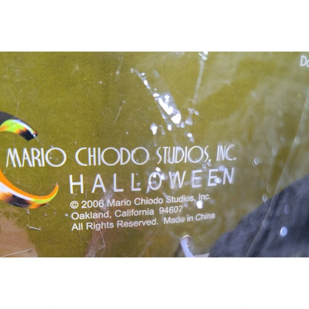 2006 Mario Chiodo Studios Halloween Mask Skull Skeleton ( Top HAT Skull) ( NEW )